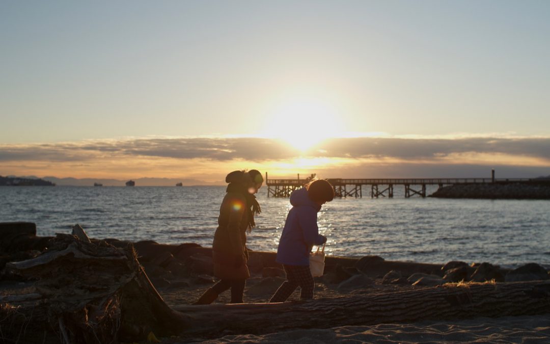 Unschooling Journal March 3-9, 2019 – 4-Player Chess and Collecting Glass